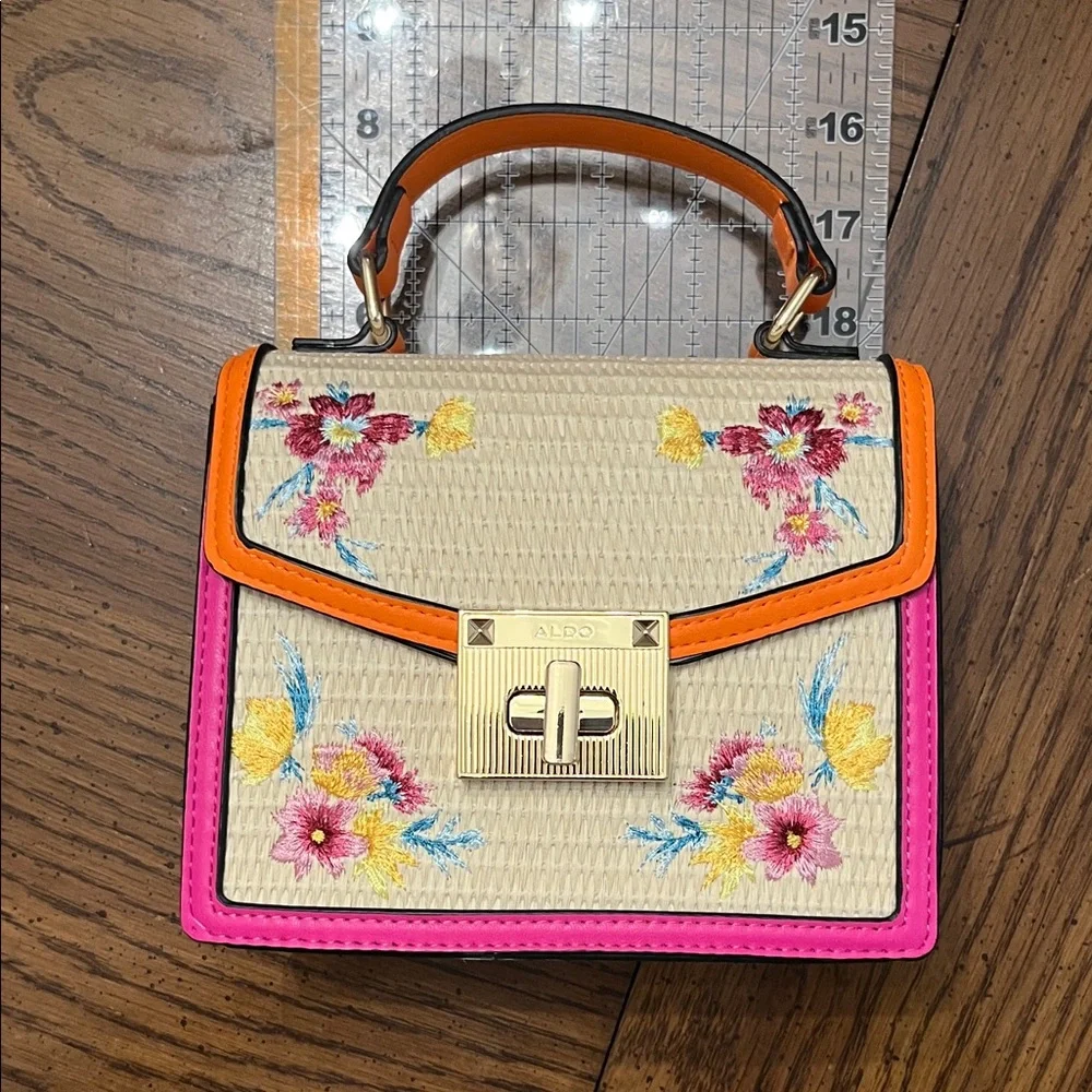 Aldo Poldice Floral Embroidered Satchel, NWOT‎ - Picture 14 of 15